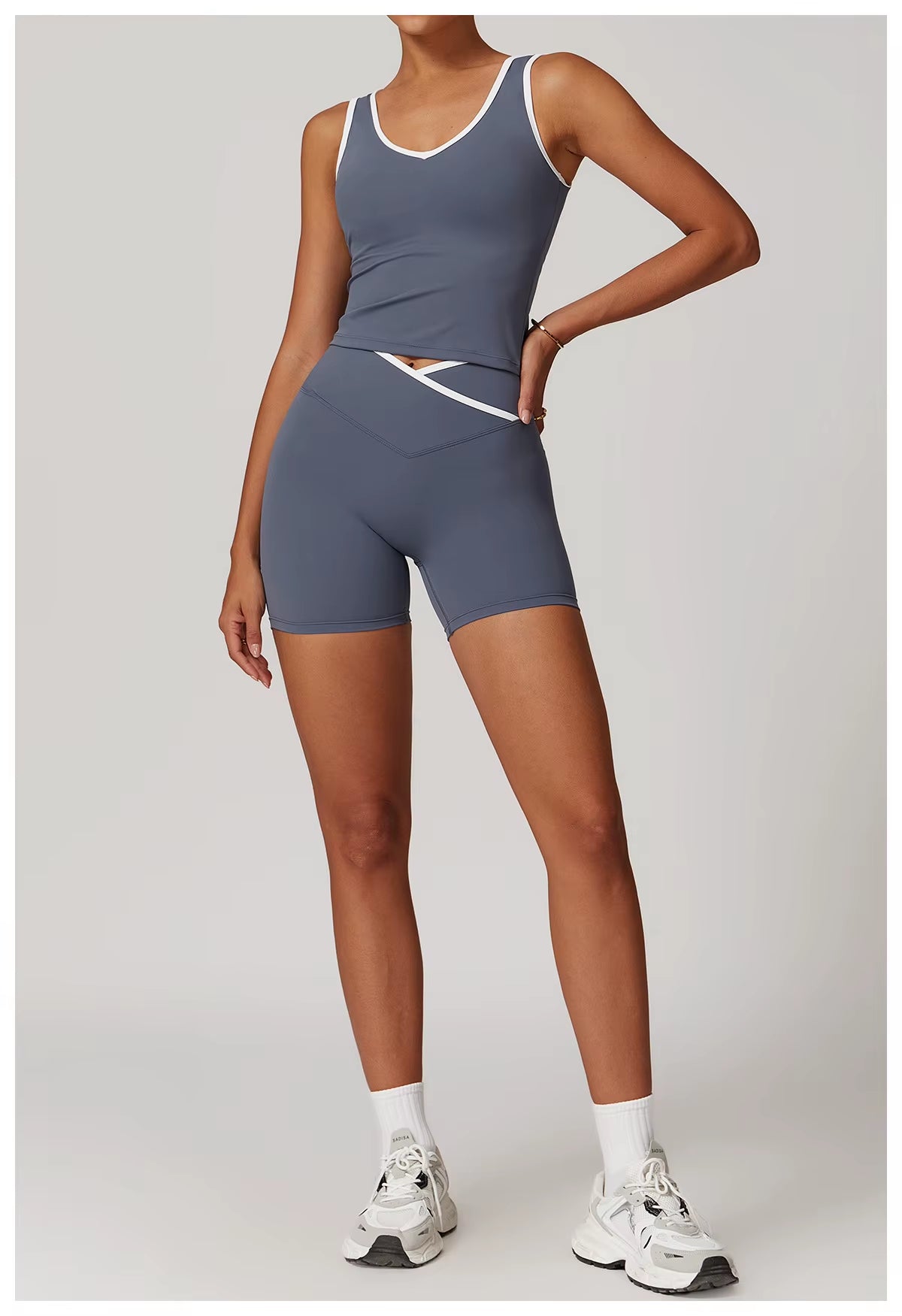 Classic Compression Workout Top & Shorts Set - Butter Blue