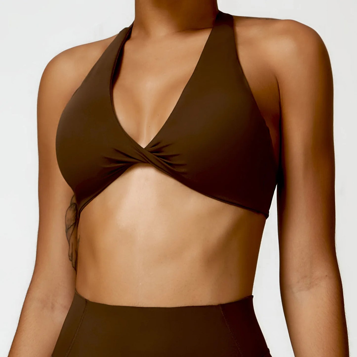 AirSculpt Halter Bra – Seamless Open Back Sportswear for Women