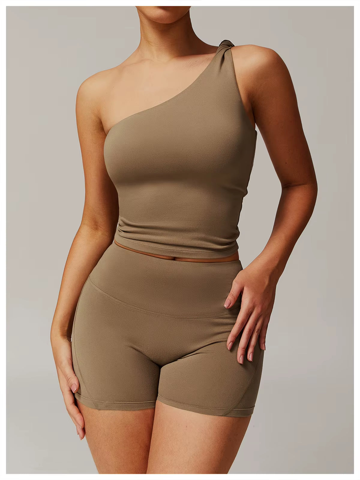 LuxeFlex One-Shoulder Seamless Sports Bra - Brown